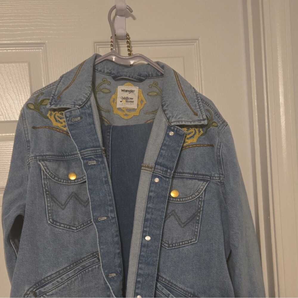 Wrangler x Yellow Rose by Kendra Scott Embroidered Denim Trucker  Jacket XXL